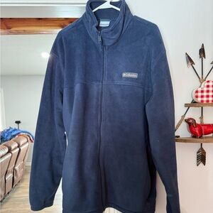 Columbia navy men’s zip up